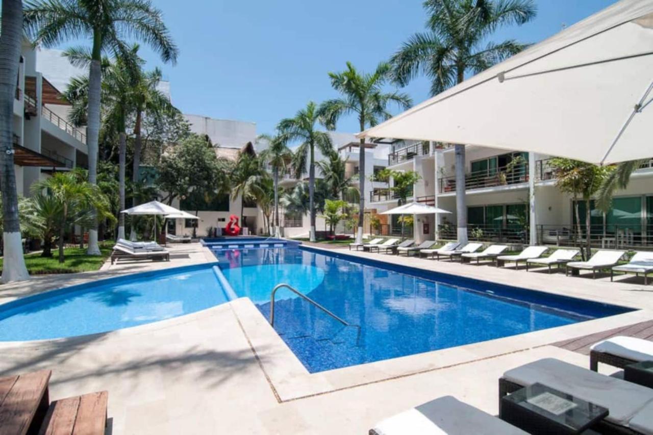 Luxurious & Central Condo In Playa Steps From The Beach Playa del Carmen Exterior photo