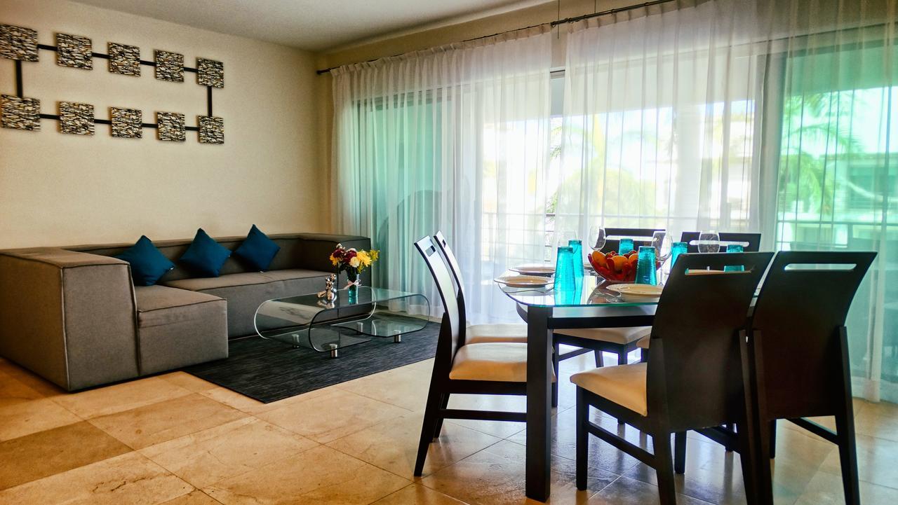 Luxurious & Central Condo In Playa Steps From The Beach Playa del Carmen Exterior photo