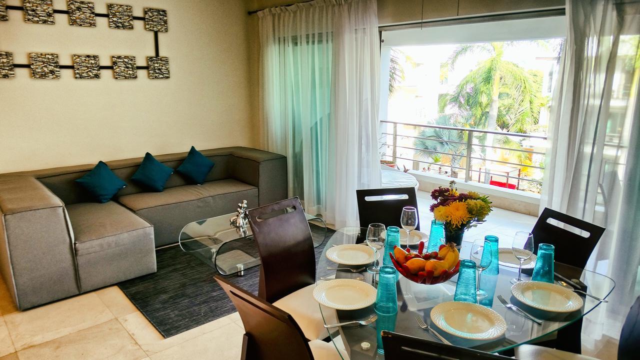 Luxurious & Central Condo In Playa Steps From The Beach Playa del Carmen Exterior photo