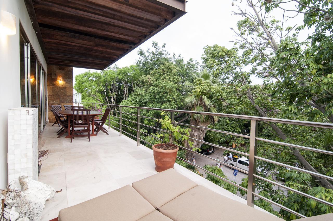 Luxurious & Central Condo In Playa Steps From The Beach Playa del Carmen Exterior photo