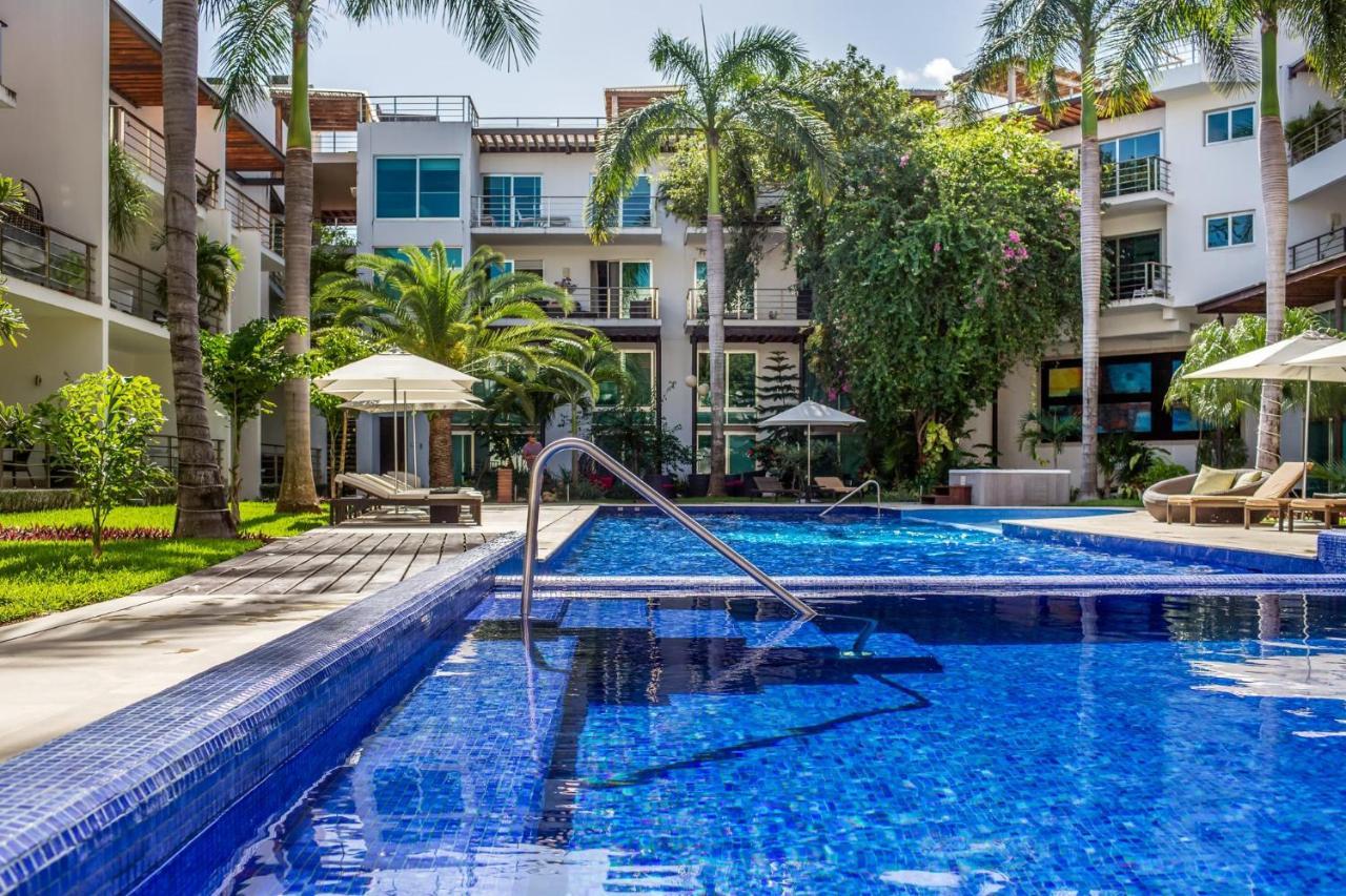 Luxurious & Central Condo In Playa Steps From The Beach Playa del Carmen Exterior photo