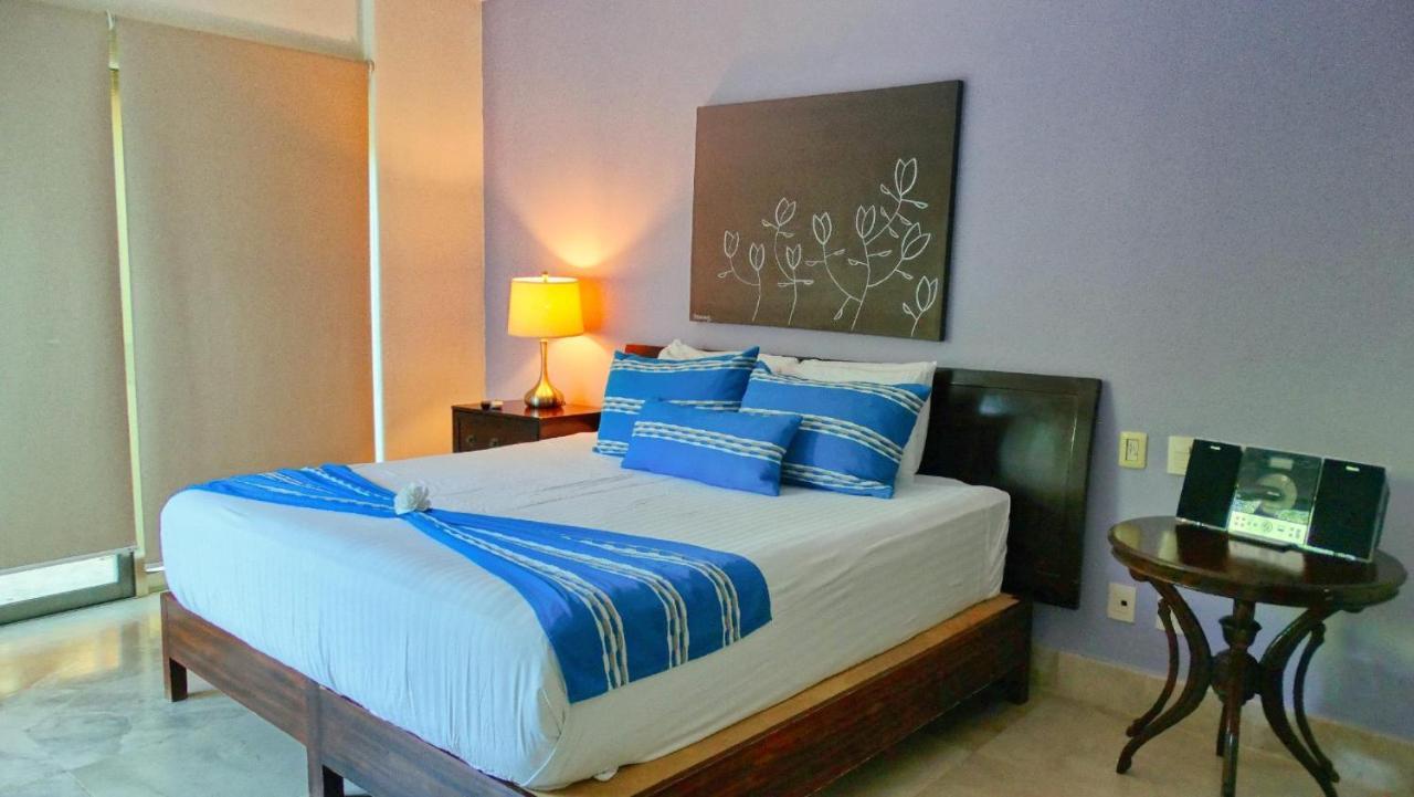 Luxurious & Central Condo In Playa Steps From The Beach Playa del Carmen Exterior photo